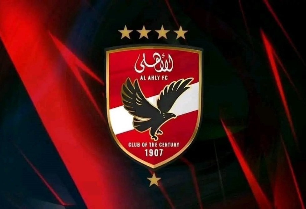 طبيب الأهلي يكشف تفاصيل إصابة بن شرقي وكريم الدبيس