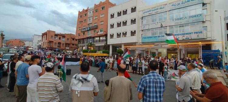 مدن مغربية تشهد وقفات احتجاجية تضامنا مع الشعب الفلسطيني وتنديدا بالتطبيع